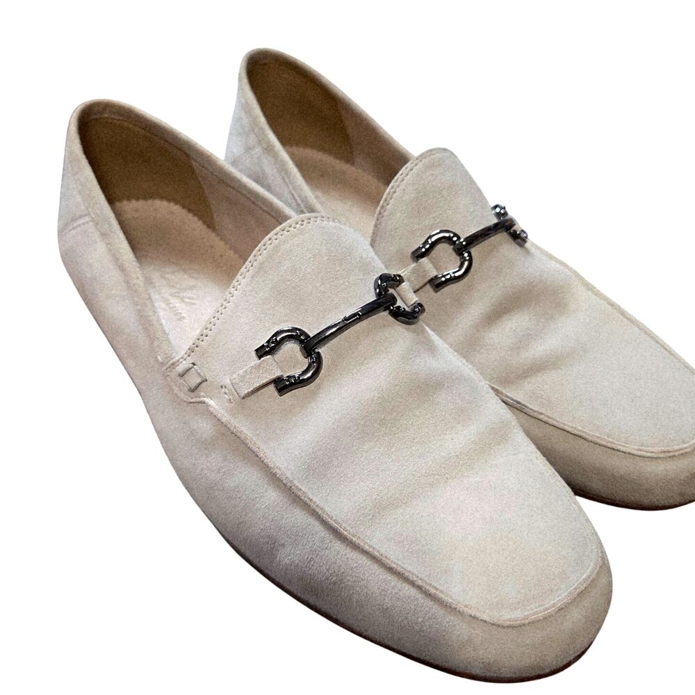 Men's 9.5 Leather Light Weight Cream Casual Shoe Loafers Slip On